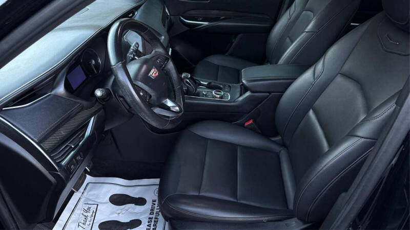 2019 Cadillac XT4 Sport