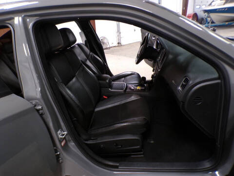 2019 Dodge Charger SXT