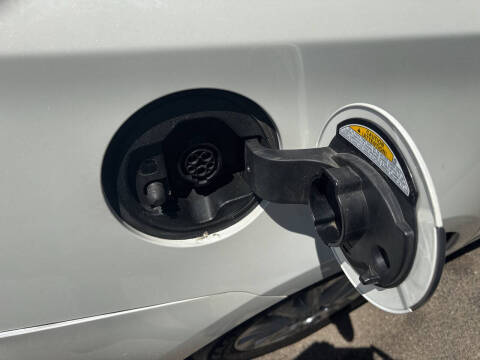 2012 Toyota Prius Plug-in Hybrid Advanced
