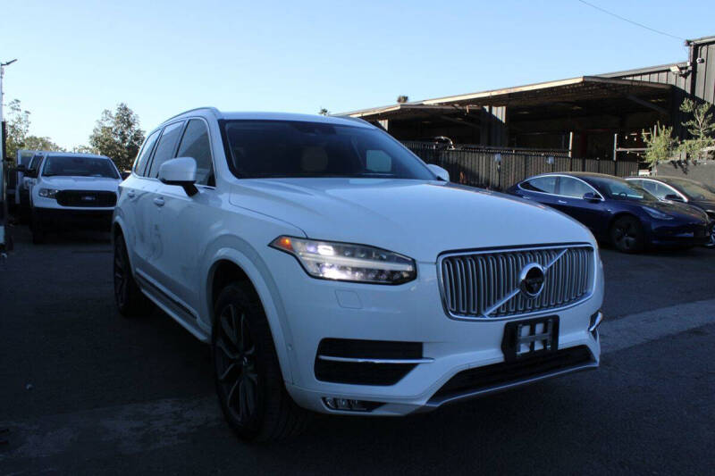 2016 Volvo XC90 T6 Inscription