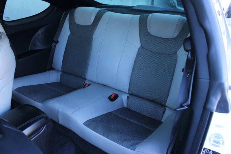 2016 Hyundai Genesis Coupe