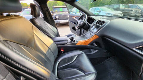 2016 Lincoln MKX Select