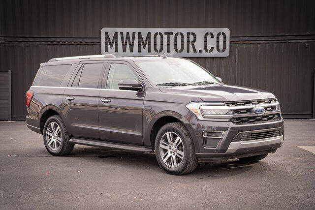 2024 Ford Expedition Limited's photo
