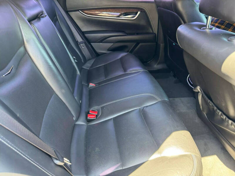 2013 Cadillac XTS Luxury Collection