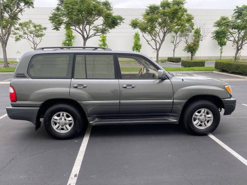 2000 Lexus LX 470