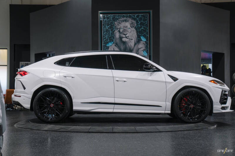 2019 Lamborghini Urus