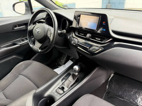 2018 Toyota C-HR XLE Premium