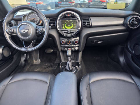 2018 MINI Convertible Cooper