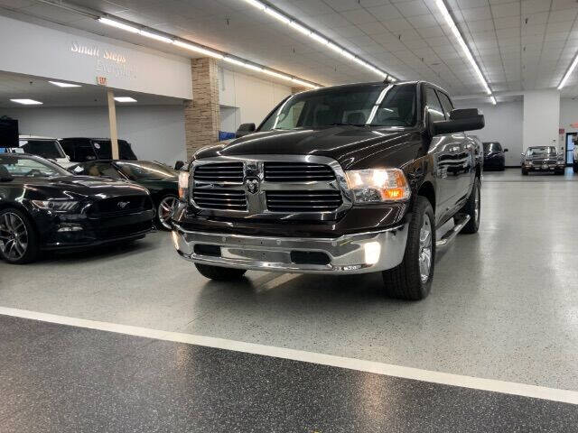2017 RAM 1500 SLT