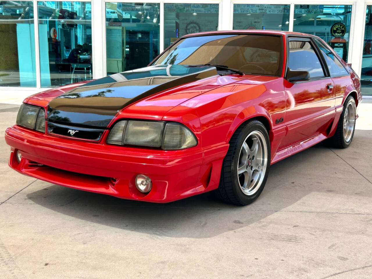 1989 Ford Mustang 12