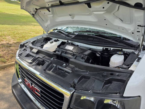 2023 GMC Savana 2500