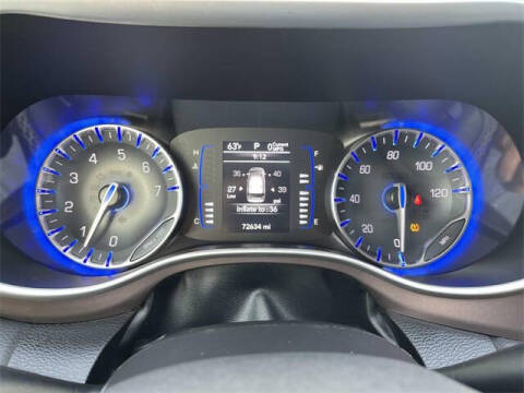 2024 Chrysler Voyager LX