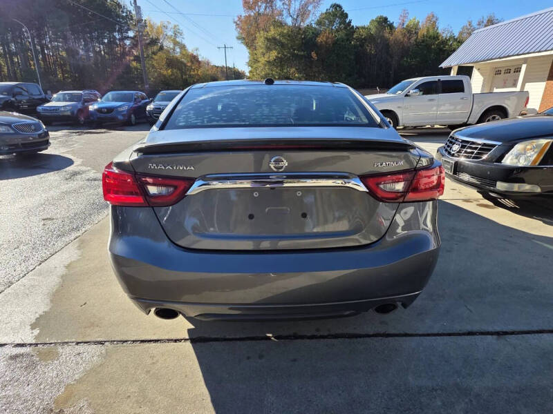 2017 Nissan Maxima Platinum