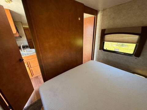 2013 Gulfstream Innsbrook 277DDS