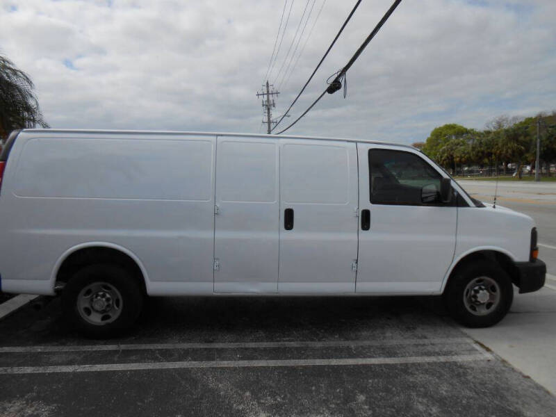 2015 Chevrolet Express 2500