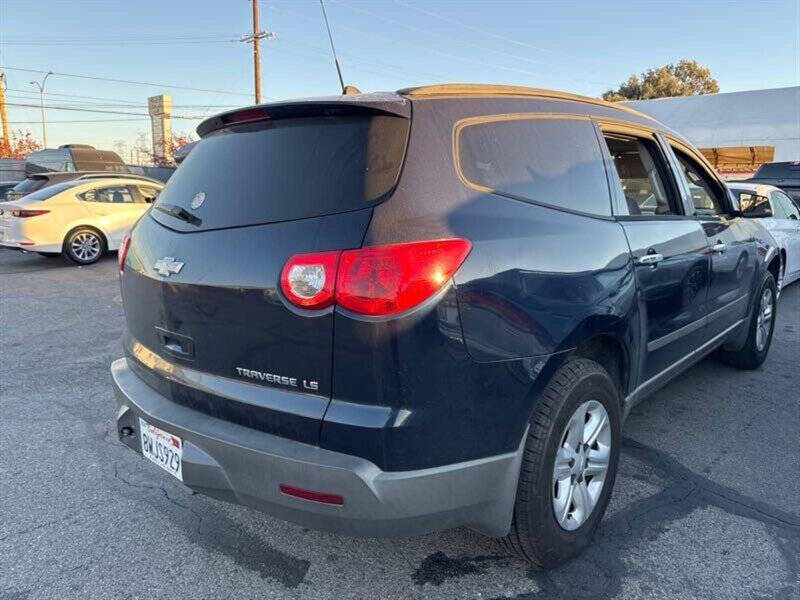 2012 Chevrolet Traverse LS