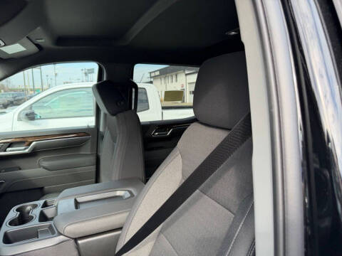 2026 GMC Sierra 1500 Elevation Standard
