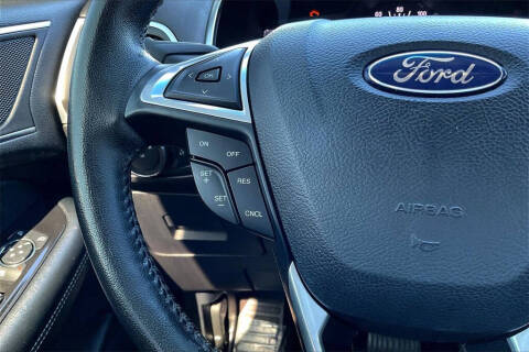 2016 Ford Edge Titanium