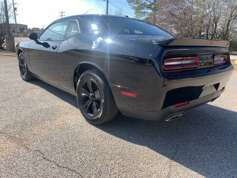 2022 Dodge Challenger SXT