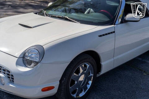 2002 Ford Thunderbird Deluxe