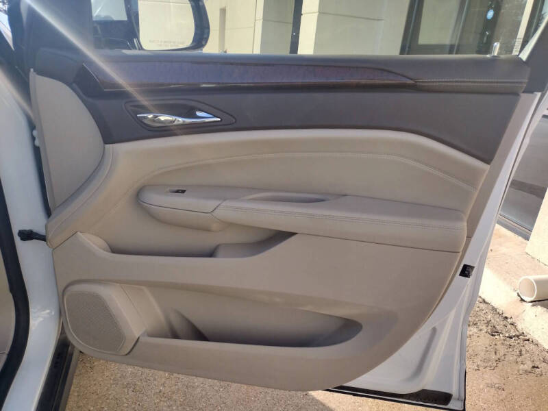 2011 Cadillac SRX Performance Collection