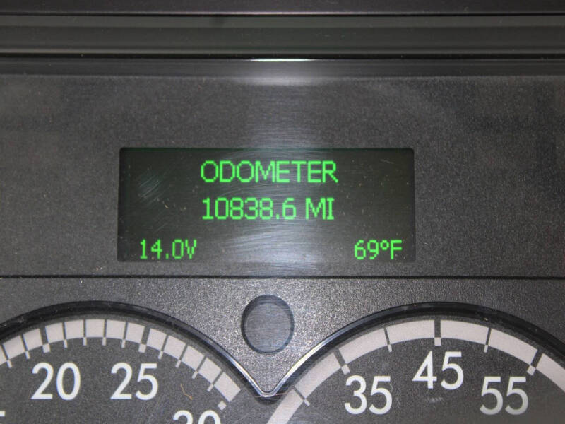 2023 Freightliner M2 106