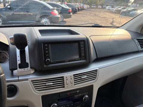 2009 Volkswagen Routan