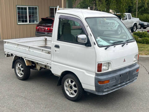 1997 Mitsubishi Minicab Truck for sale at JDM Car & Motorcycle LLC - Sequim in Sequim WA