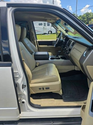 2017 Ford Expedition EL XLT