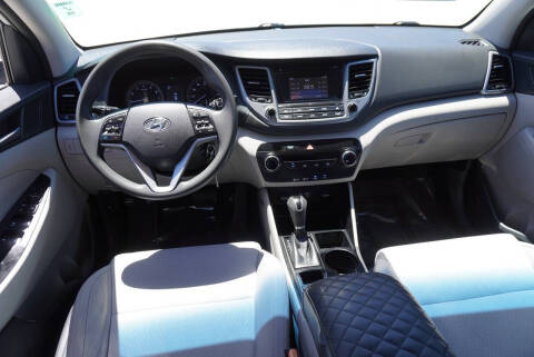 2017 Hyundai Tucson SE