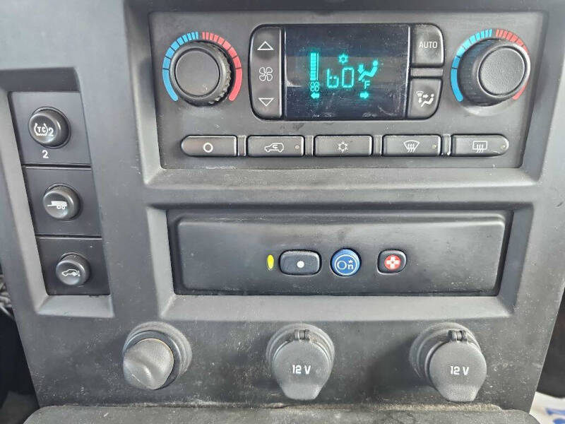 2005 HUMMER H2