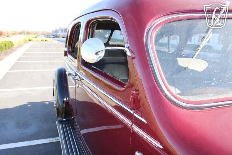 1936 Chrysler Airflow