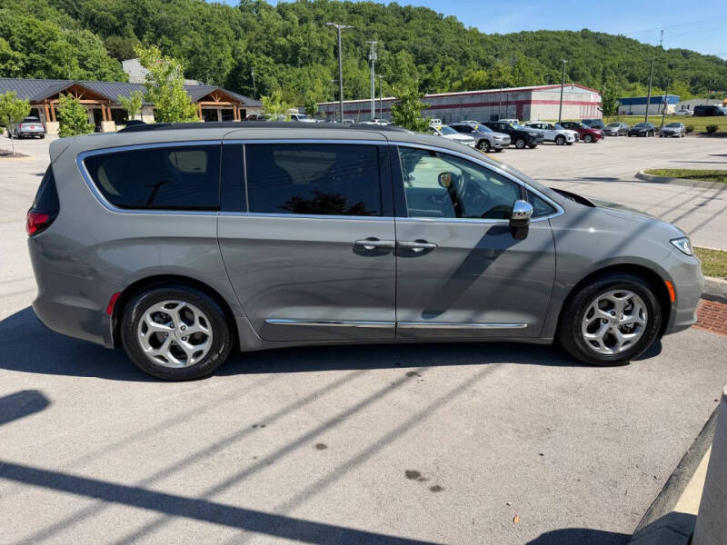 2023 Chrysler Pacifica Limited