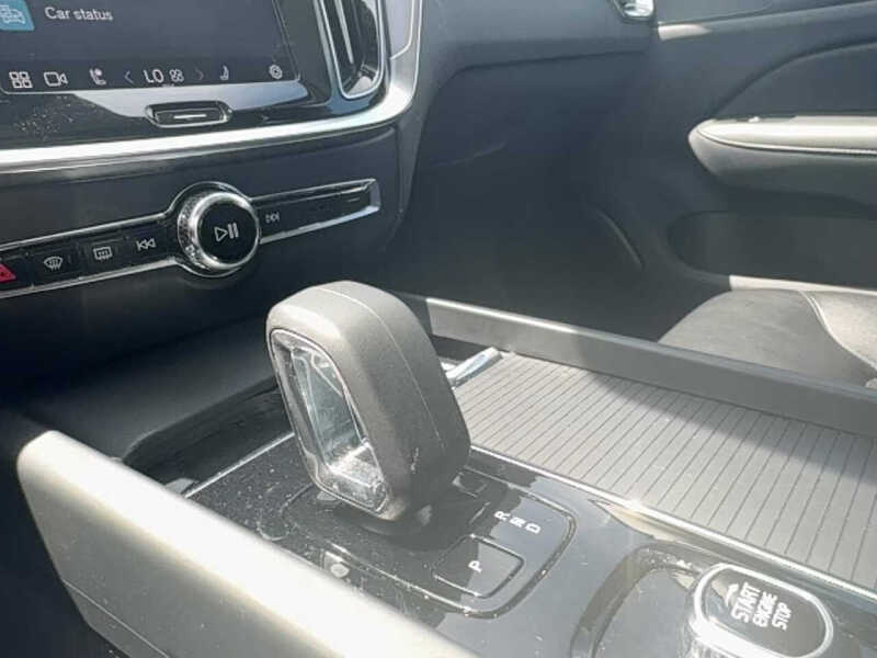 2025 Volvo S60 B5 Core