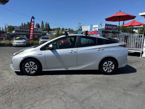 2016 Toyota Prius Two