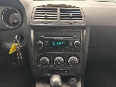 2012 Dodge Challenger SXT