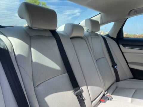 2020 Honda Accord Hybrid EX