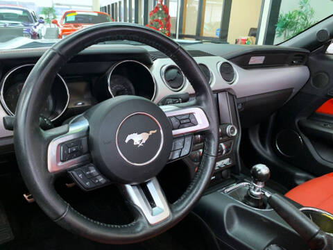 2017 Ford Mustang EcoBoost Premium