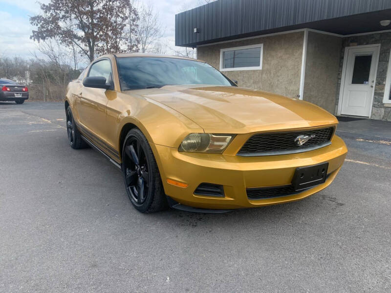 2010 Ford Mustang for sale at Atkins Auto Sales in Morristown TN