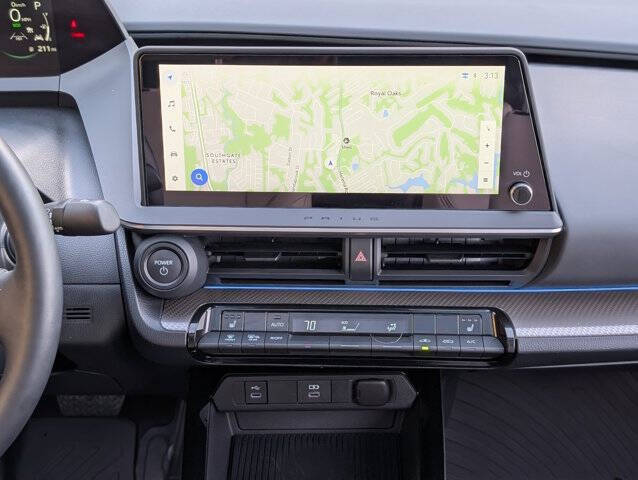 2024 Toyota Prius XLE