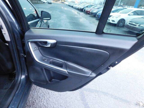 2015 Volvo V60 T5 Drive-E Premier