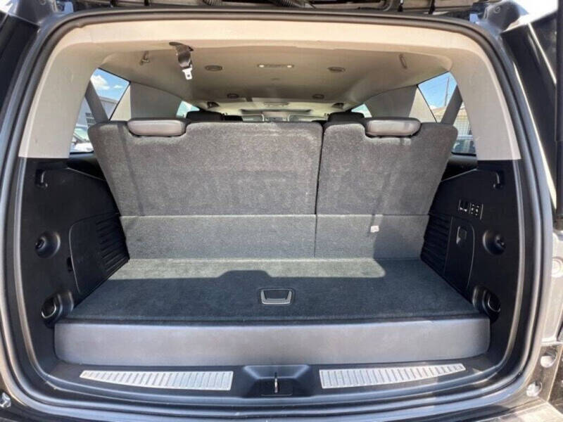 2019 Cadillac Escalade Luxury