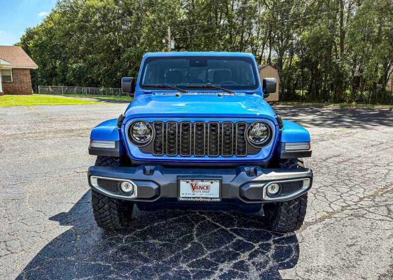 2025 Jeep Gladiator High Tide