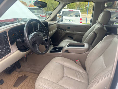 2005 GMC Yukon Fleet