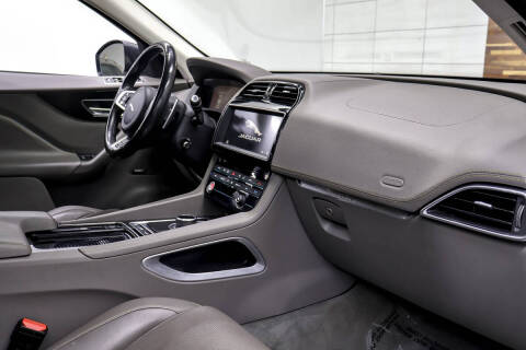 2018 Jaguar F-PACE 35t R-Sport