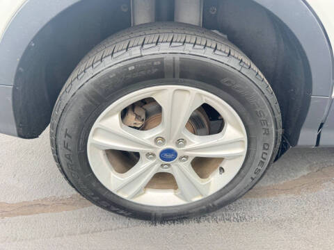 2016 Ford Escape SE