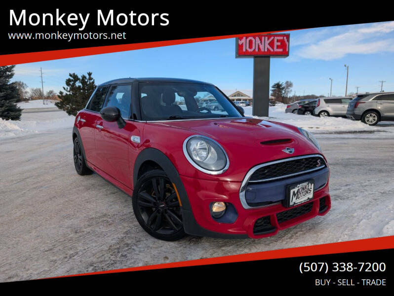 2017 MINI Cooper S's photo