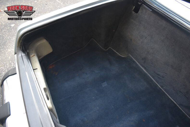 1981 Mercedes-Benz 380-Class 380 SL