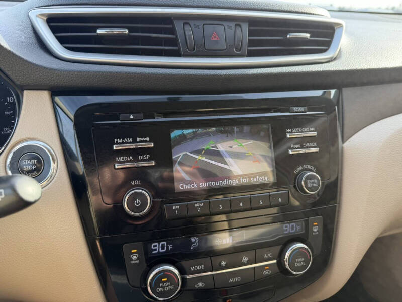 2015 Nissan Rogue SV