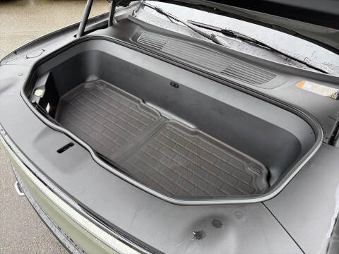 2023 Rivian R1T Launch Edition